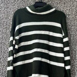 LUXE BY TRICOT Striped Long Sleeve Turtleneck Sweater